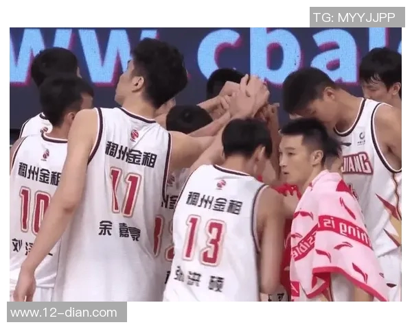 杭州篮球队在世界锦标赛积分榜上以50分稳居第一名展现强劲实力 杭州篮球队在世界锦标赛积分榜上以50分稳居第一名展现强劲实力