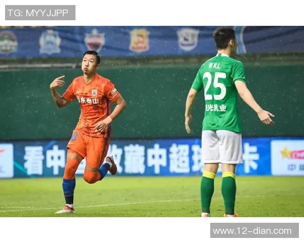 杭州足球队在全国锦标赛积分榜上以61分稳居第一名，争冠形势乐观