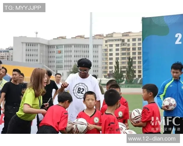 与足球明星亲密互动视频通话模板分享让你与偶像零距离接触 与足球明星亲密互动视频通话模板分享让你与偶像零距离接触